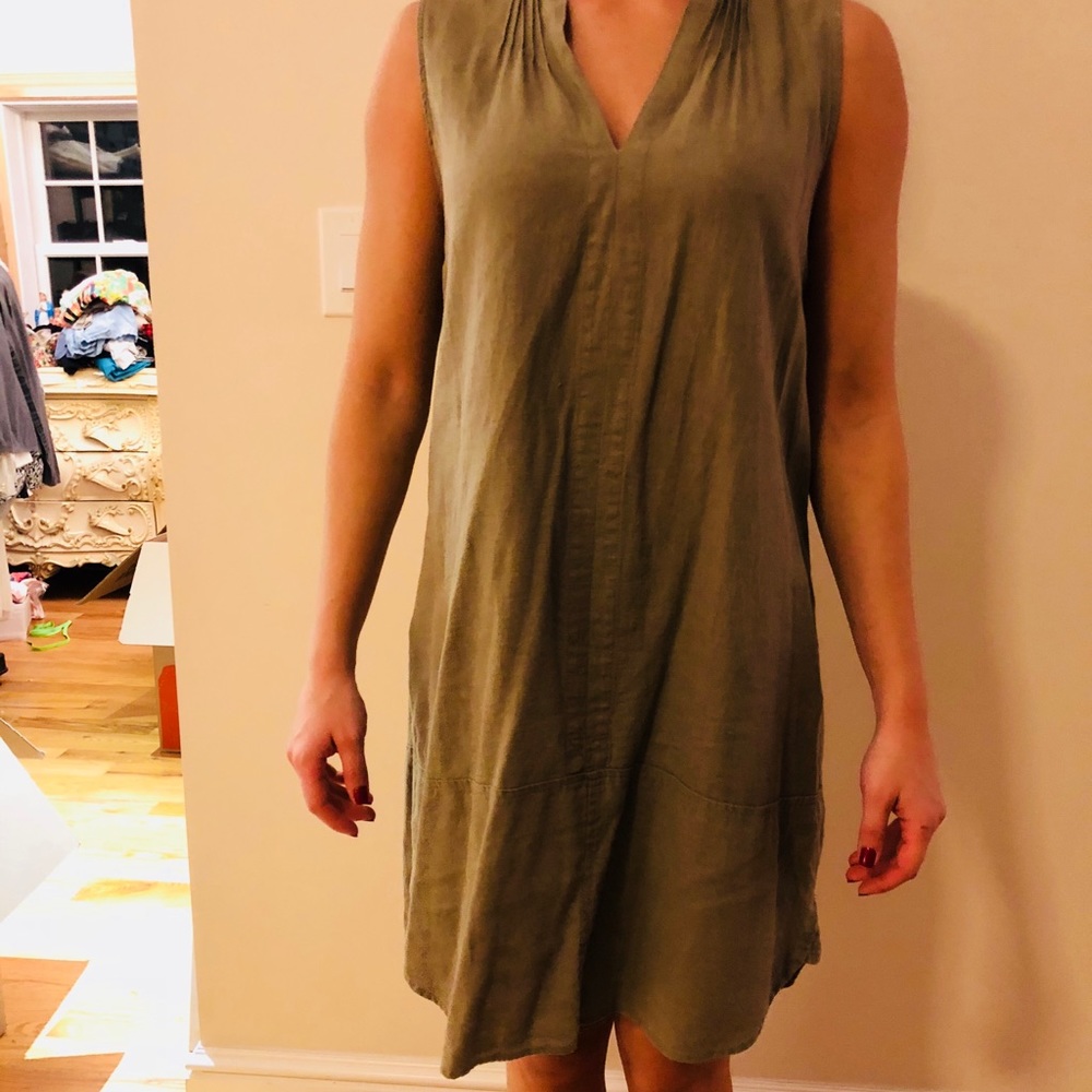 Linen dress